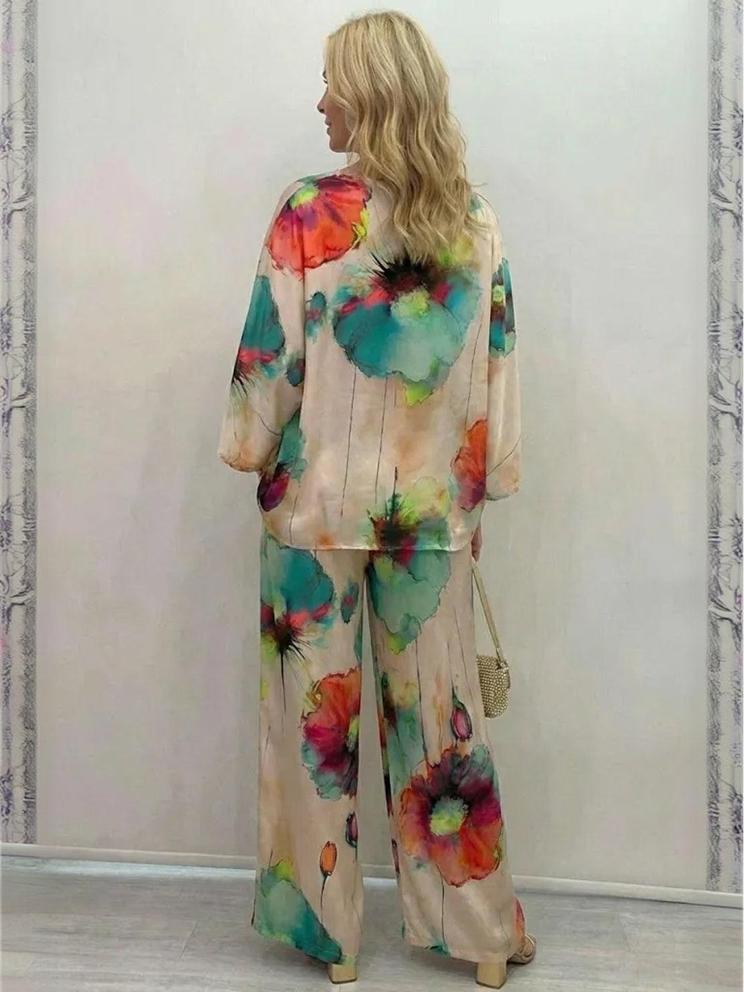 Plus Size Vibrant Floral Matching Set green image 6 