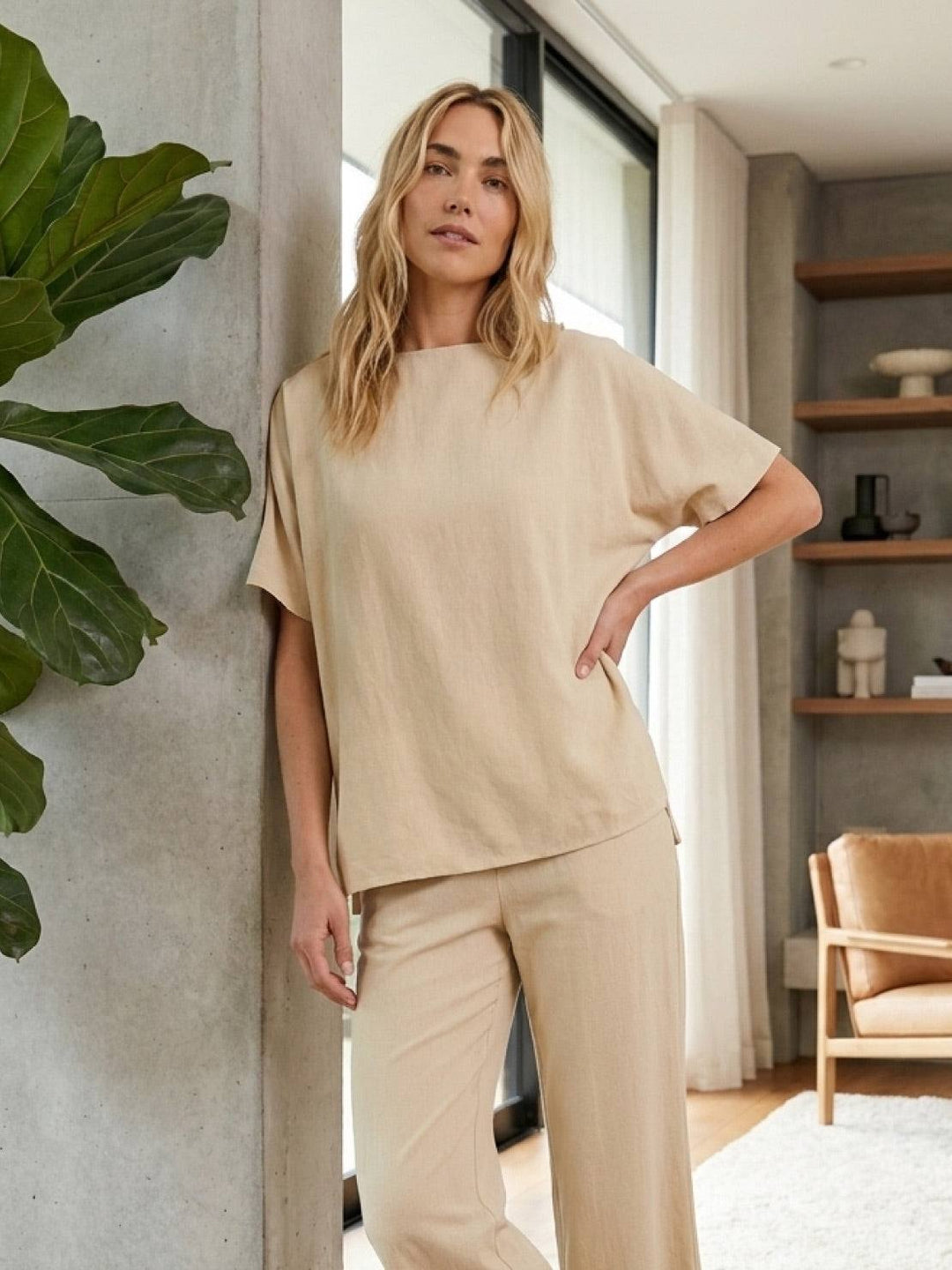 Cotton-Blend Capelet Lounge Set beige image 2 