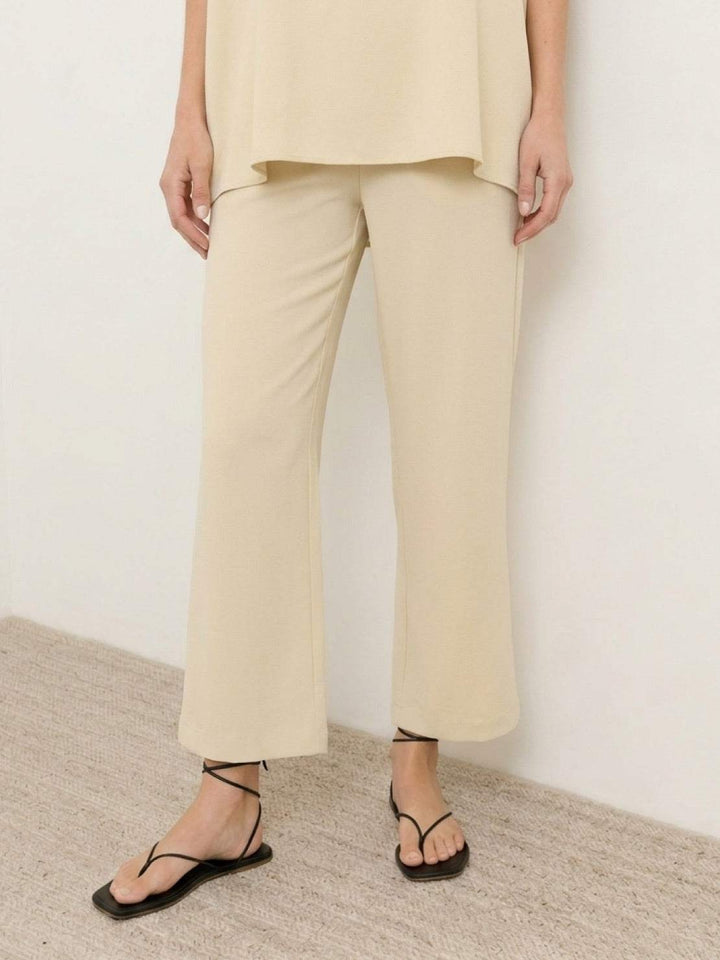 Cotton-Blend Capelet Lounge Set beige image 5 