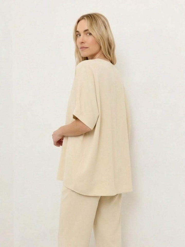 Cotton-Blend Capelet Lounge Set beige image 3 