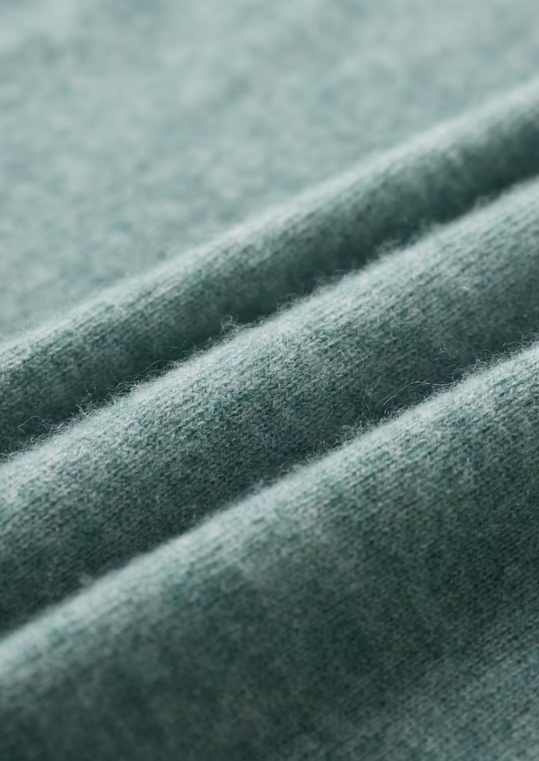 Cashmere Crewneck T-Shirt verdant slate image 3 #color_verdant-slate