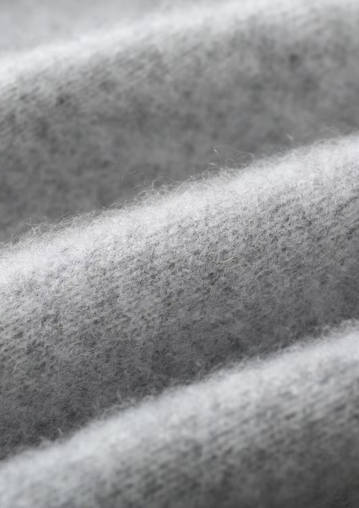 Pure Merino V-Neck Cardigan light grey image 7 #color_light-grey
