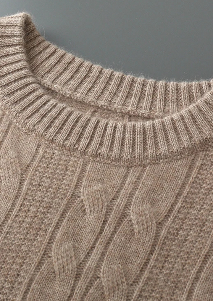 Pure Merino Cable Crewneck beige image 5 #color_beige