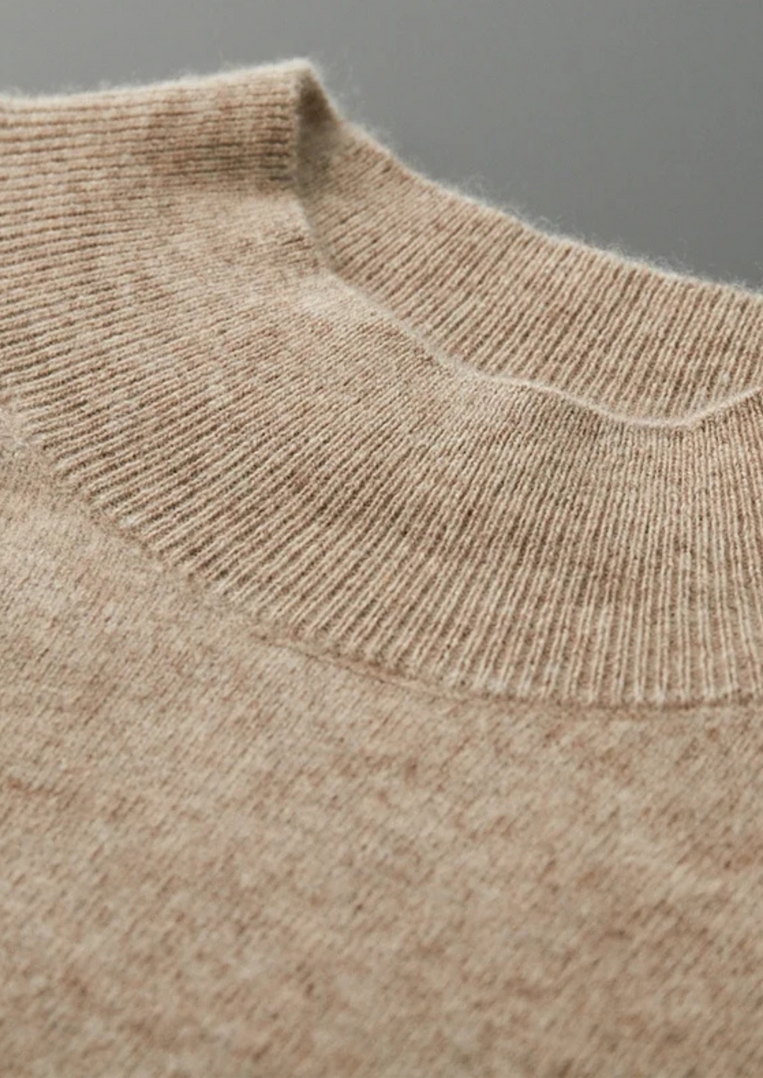 Pure Merino Raglan Mockneck sand image 3 #color_sand