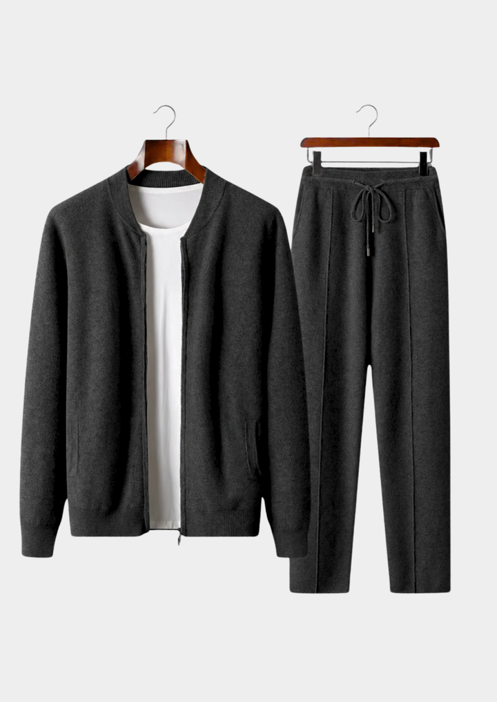 Pure Extra-Fine Merino Wool Falconi Set black image 1 #color_black