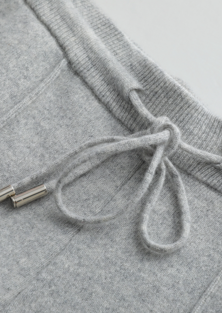 Pure Extra-Fine Merino Wool Luzzo Set light gray image 4 #color_light-gray