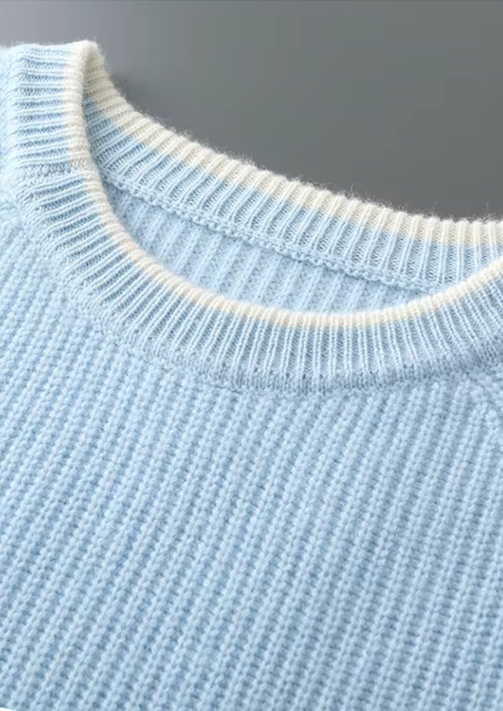 Pure Merino Two-Tone Crewneck baby blue image 4 #color_baby-blue