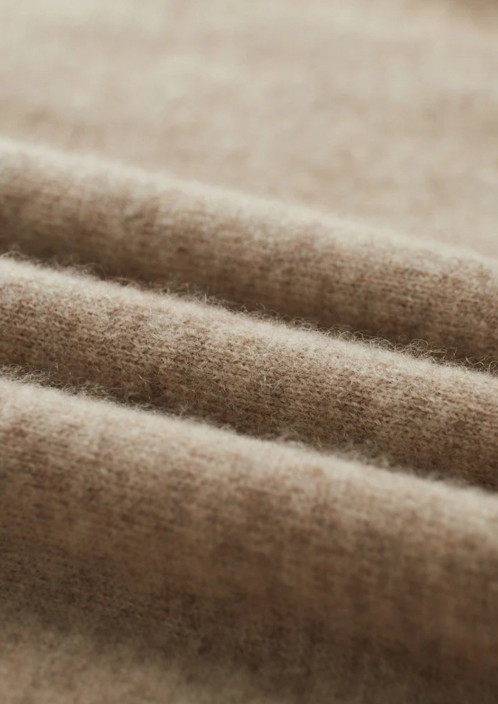 Pure Merino Raglan Mockneck sand image 4 #color_sand
