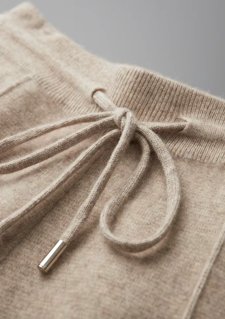 Cashmere Leisure Trousers sand image 11 #color_sand