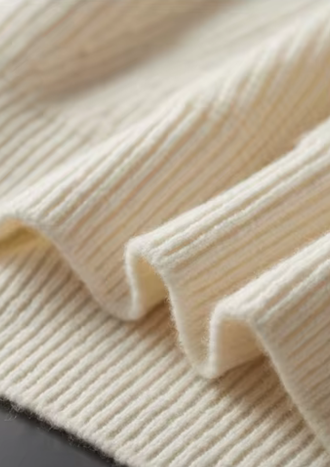 Pure Merino Ribbed Half-Zip ivory image 5 #color_ivory