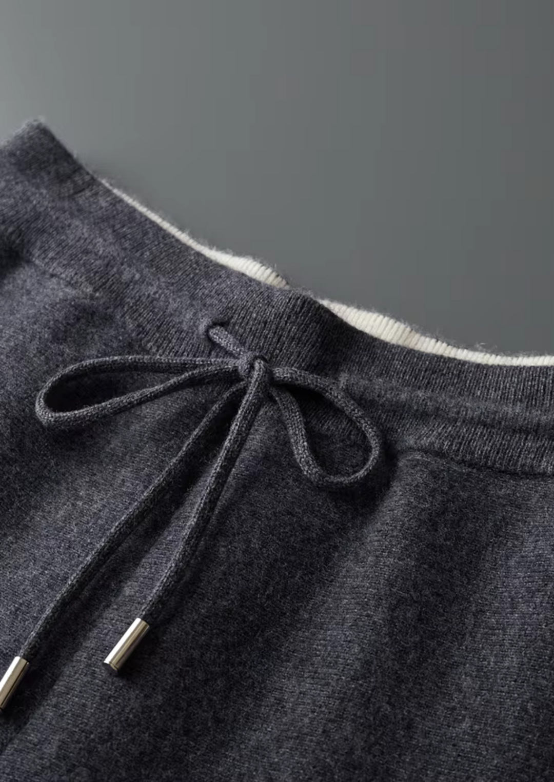 Pure Extra-Fine Merino Wool Damien Set dark gray image 6 #color_dark-gray