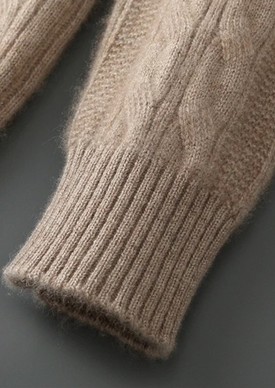 Pure Merino Cable Crewneck beige image 7 #color_beige