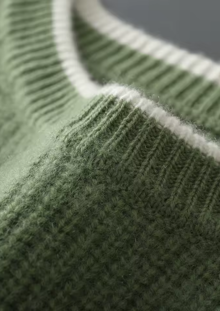 Pure Merino Two-Tone Crewneck olive image 2 #color_olive