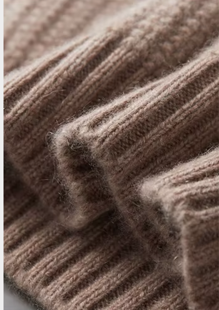 Pure Cashmere Heavyweight Crewneck beige image 3 #color_beige