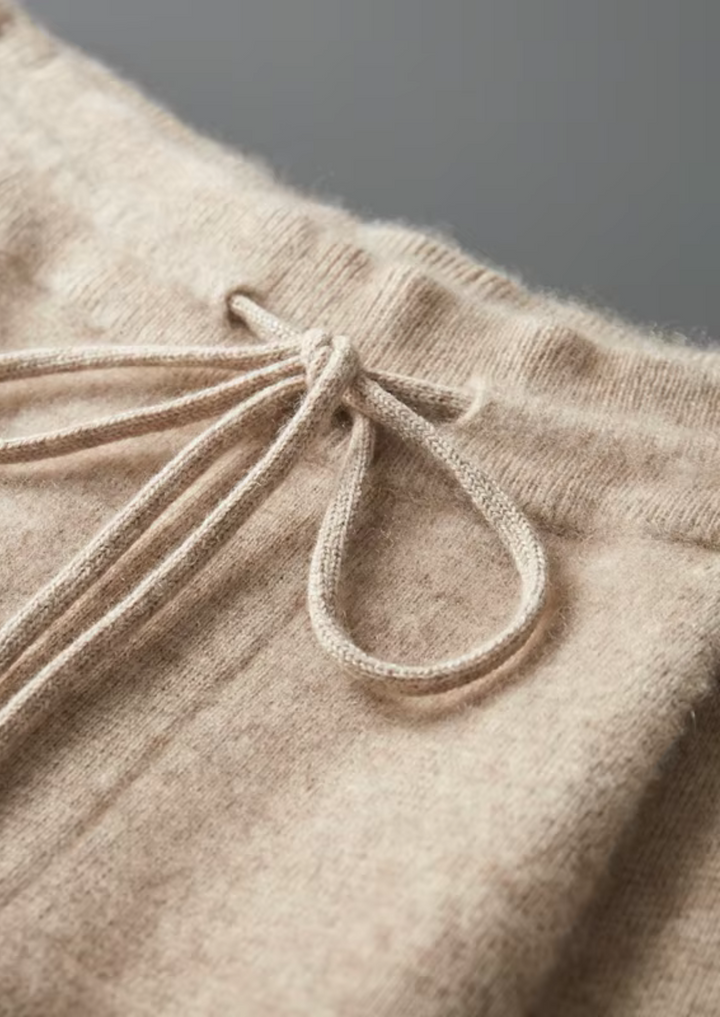 Cashmere Pleated Trousers sand image 5 #color_sand