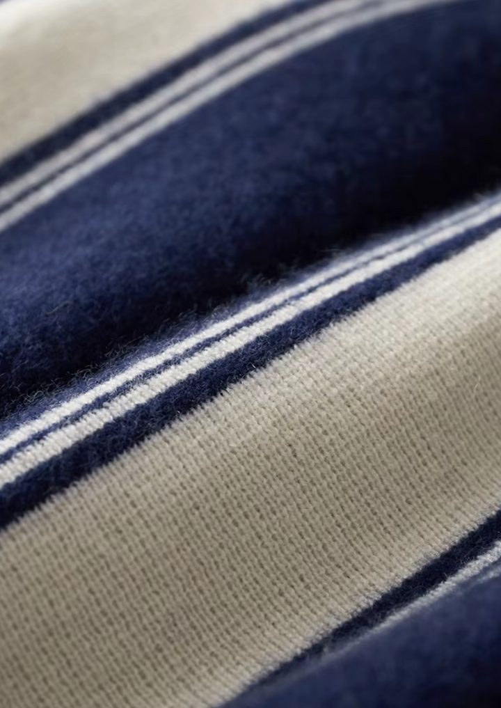 Pure Extra-Fine Merino Wool Damien Set navy blue image 4 #color_navy-blue