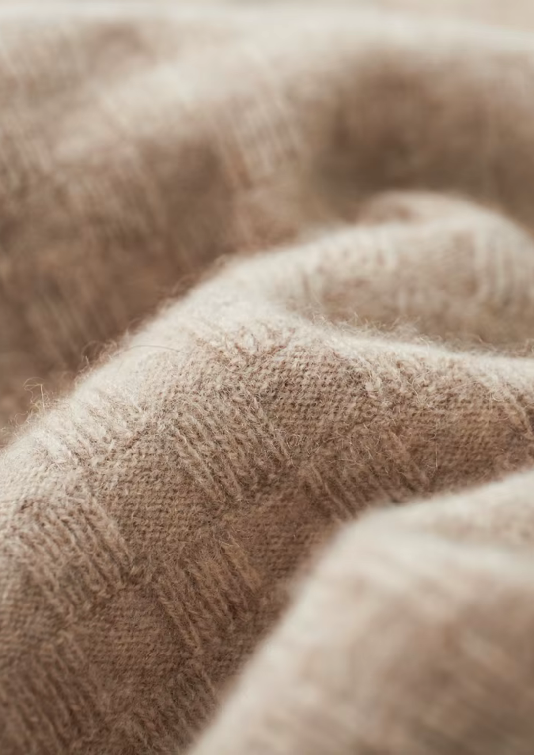 Pure Merino Textured Crewneck beige image 3 #color_beige