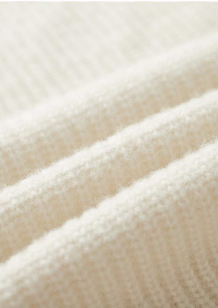 Pure Merino Ribbed Raglan Crewneck ivory image 4 #color_ivory