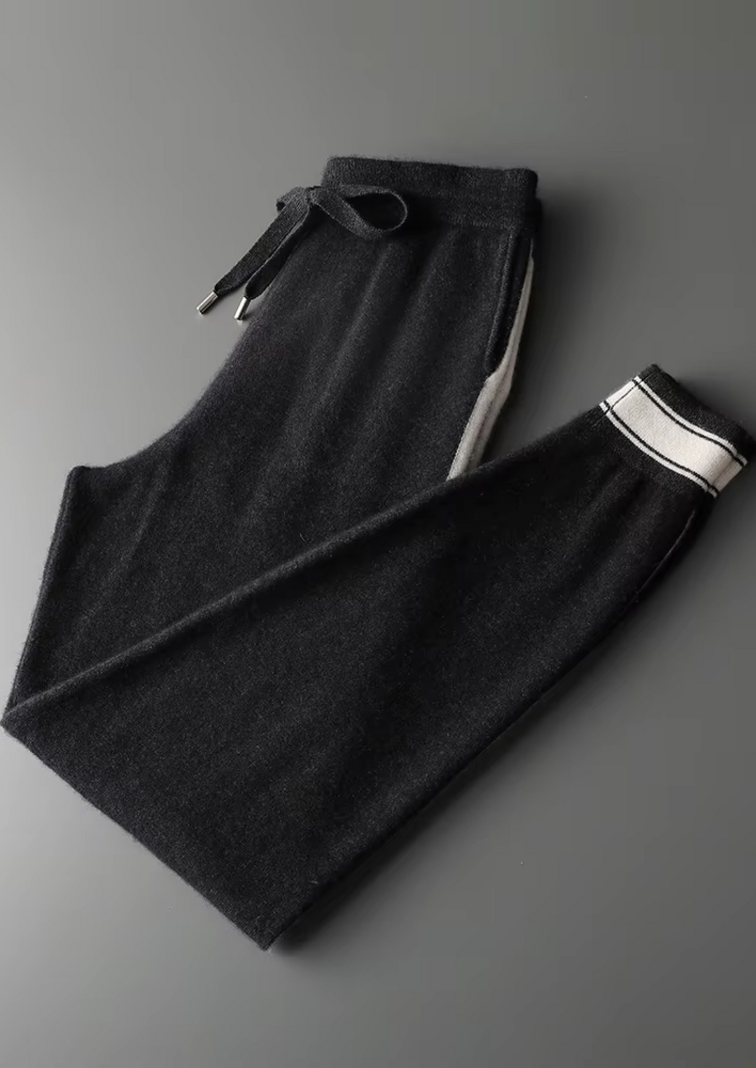 Premium Cashmere Vienna Leisure Set black image 3 #color_black