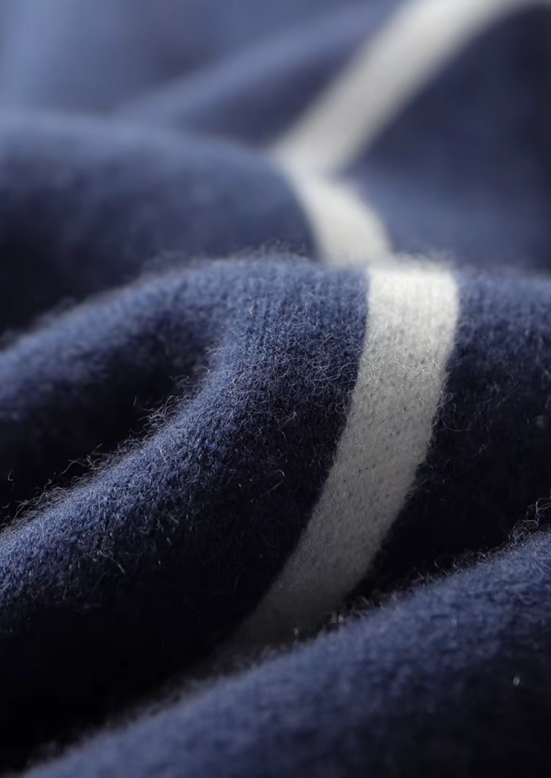 Premium Cashmere Milano Leisure Set navy blue image 13 #color_navy-blue