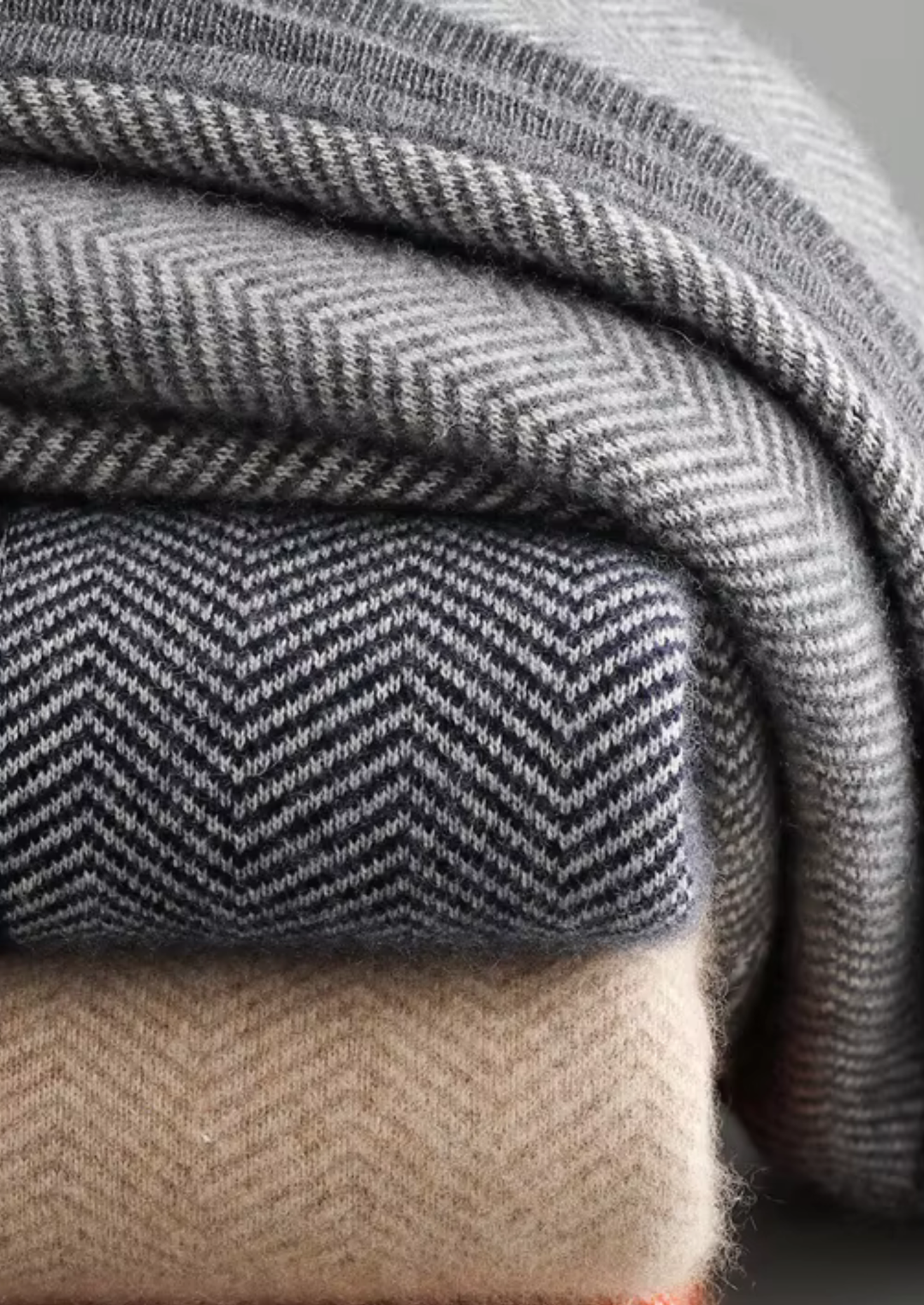 Pure Extra-Fine Merino Wool Herringbone Set gray image 10 #color_gray