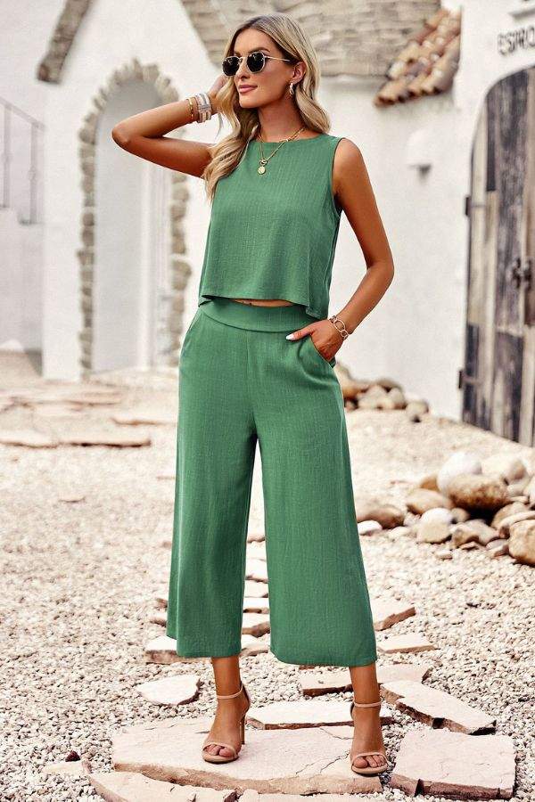 Villa Lounge Linen Two-Piece Set green image 2 
