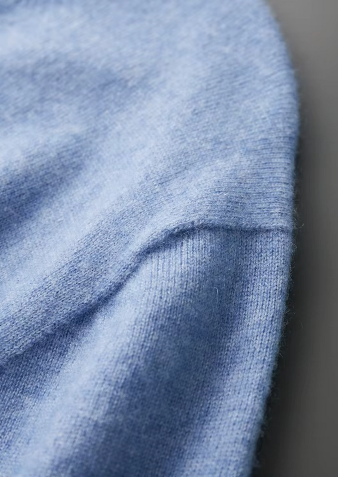 Cashmere Crewneck T-Shirt light blue image 5 #color_light-blue