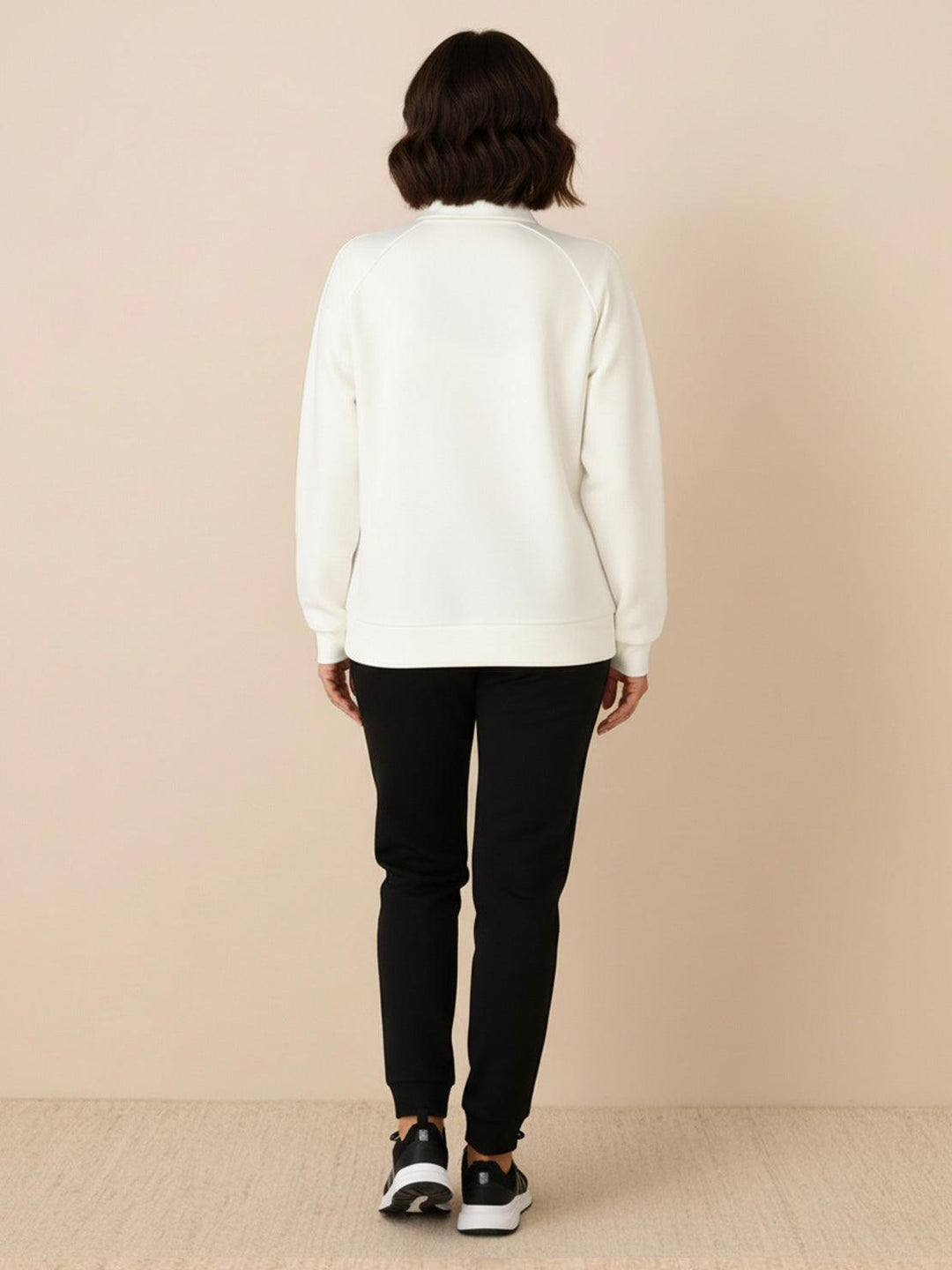 Colorblock Comfort Tracksuit white black image 3 