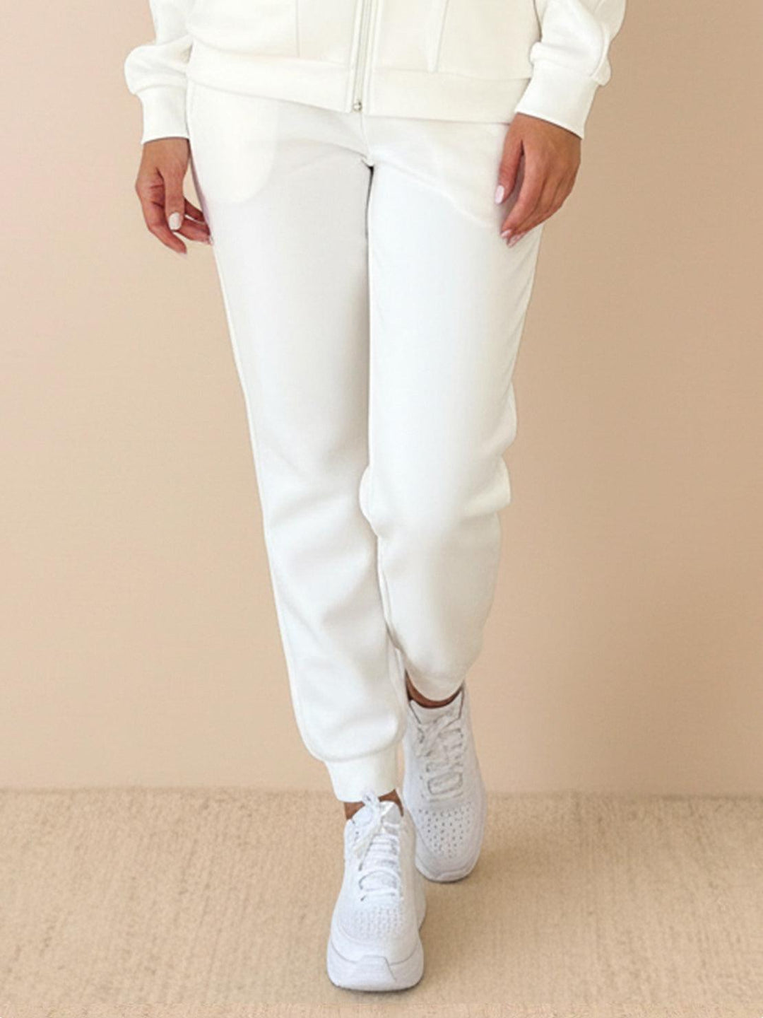Colorblock Comfort Tracksuit white brown image 5 