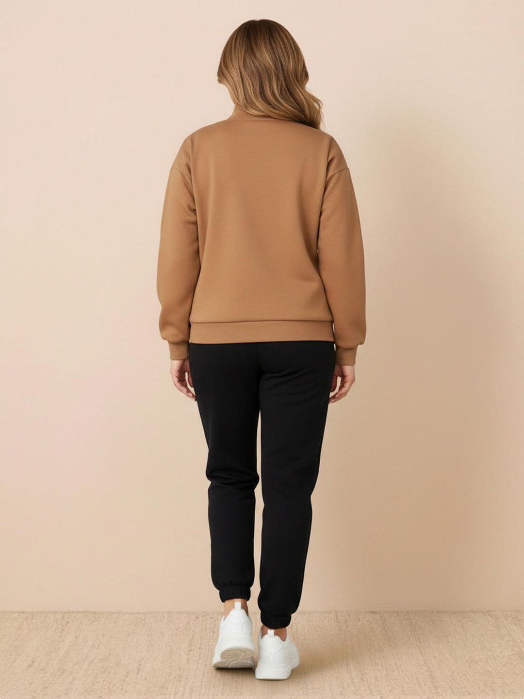 Colorblock Comfort Tracksuit brown black image 3 