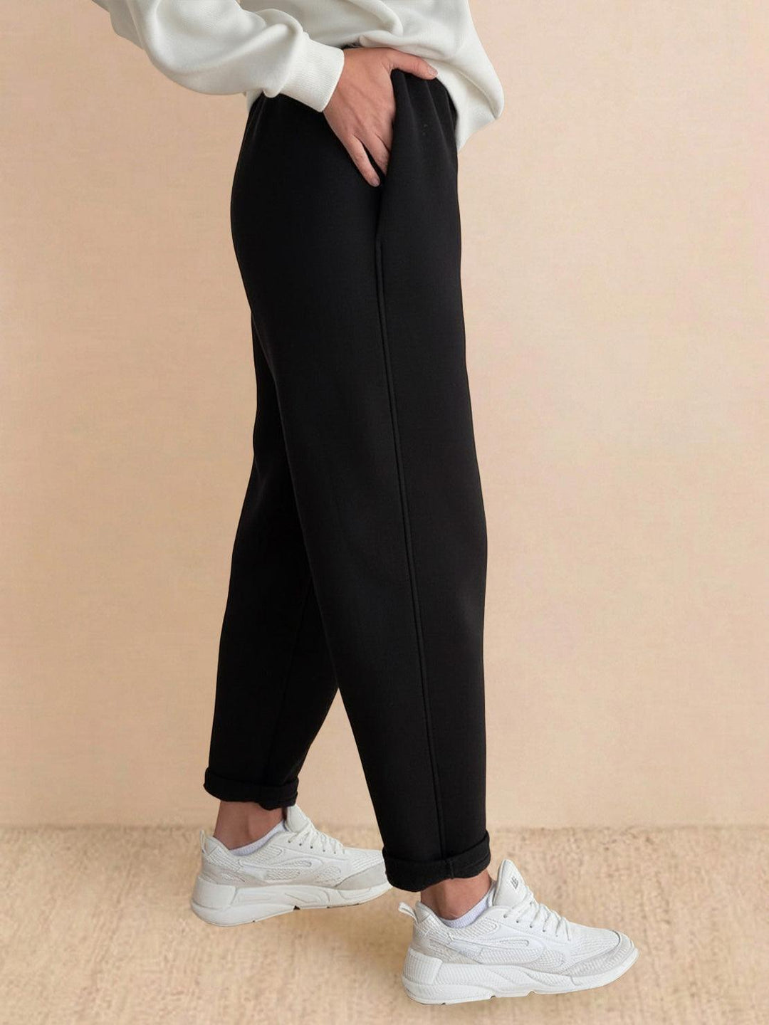 Warm &amp; Easy Two-Piece Set black image 5 