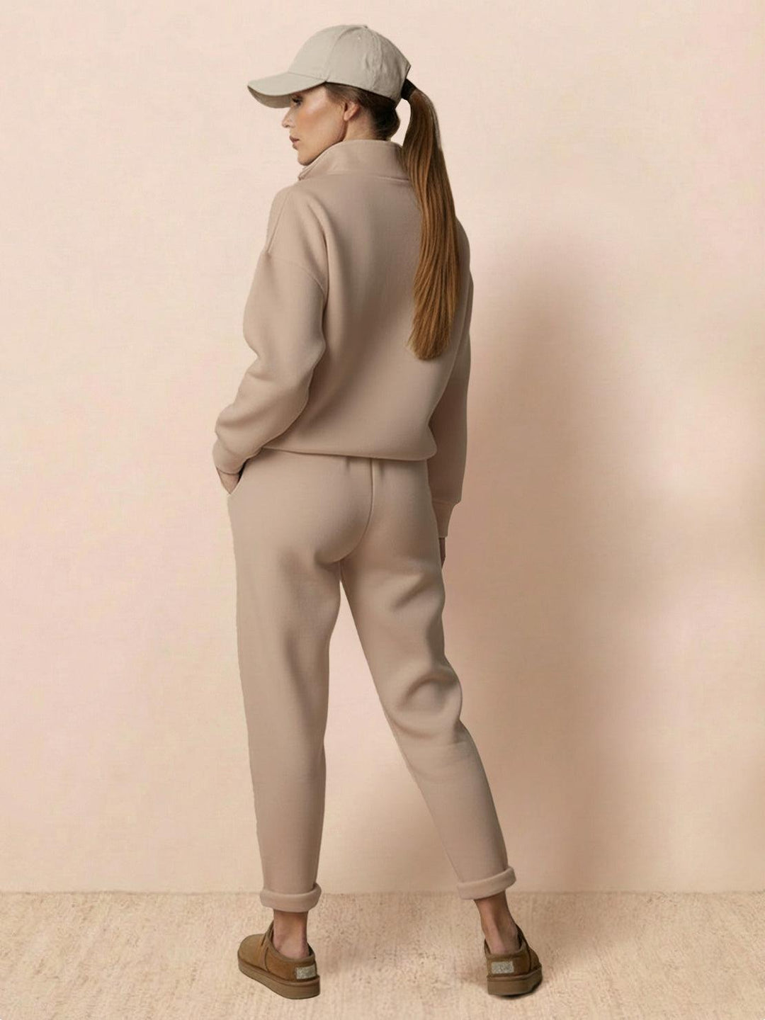 Warm &amp; Easy Two-Piece Set beige image 3 