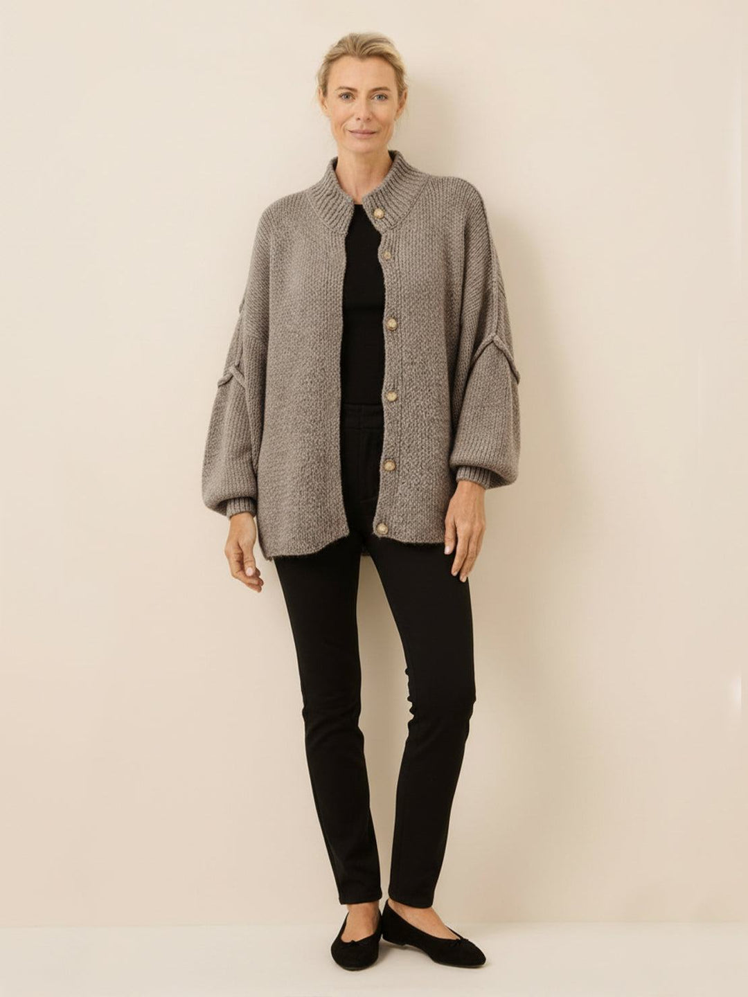 Oversized Button-Front Knit Cardigan dark khaki image 4 