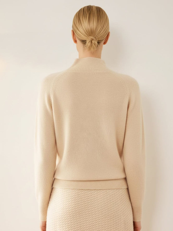 100% Italian Cashmere Sweater beige image 3 