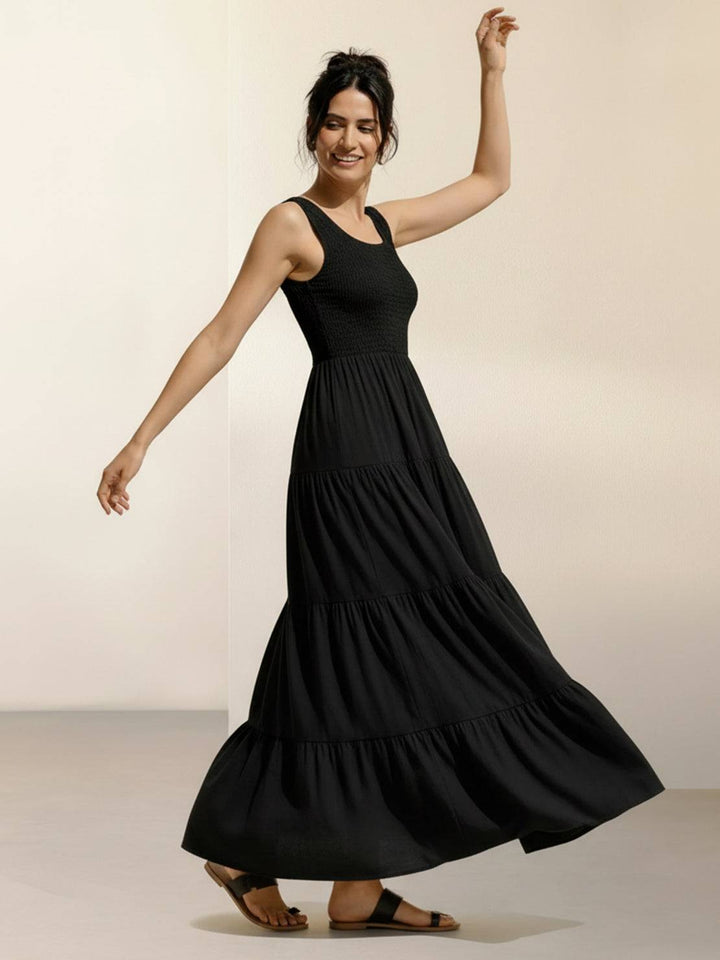 Smocked Sleeveless Maxi Dress black image 2 