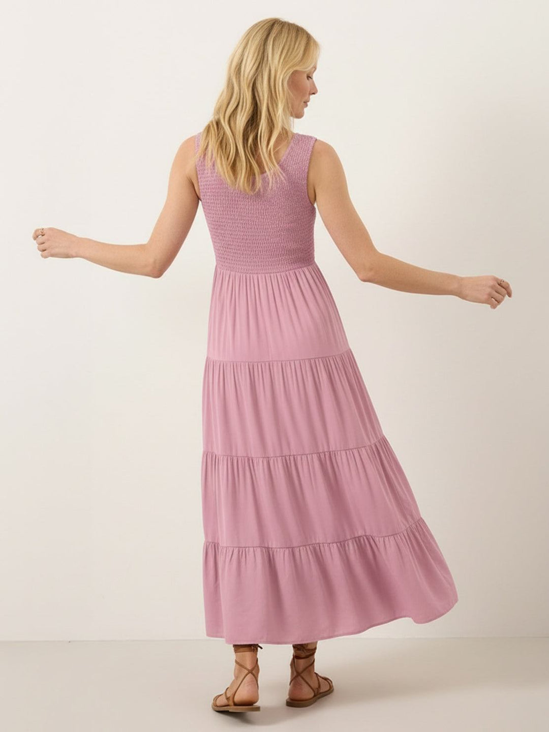Smocked Sleeveless Maxi Dress light pink image 3 