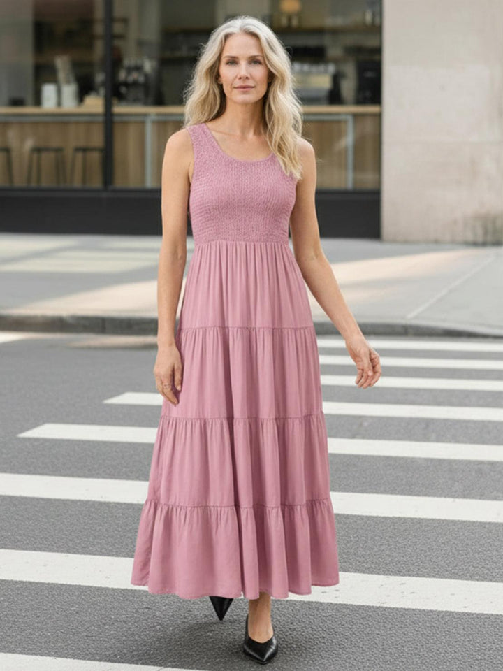 Smocked Sleeveless Maxi Dress light pink image 4 