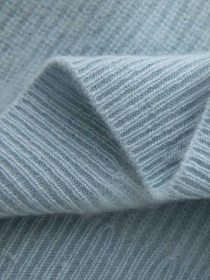 100% Alashan Cashmere Diamond-Collar Cardigan light blue image 5 