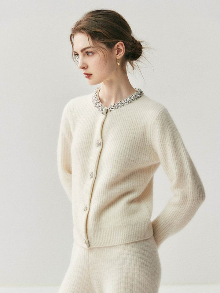 100% Alashan Cashmere Diamond-Collar Cardigan cream image 2 
