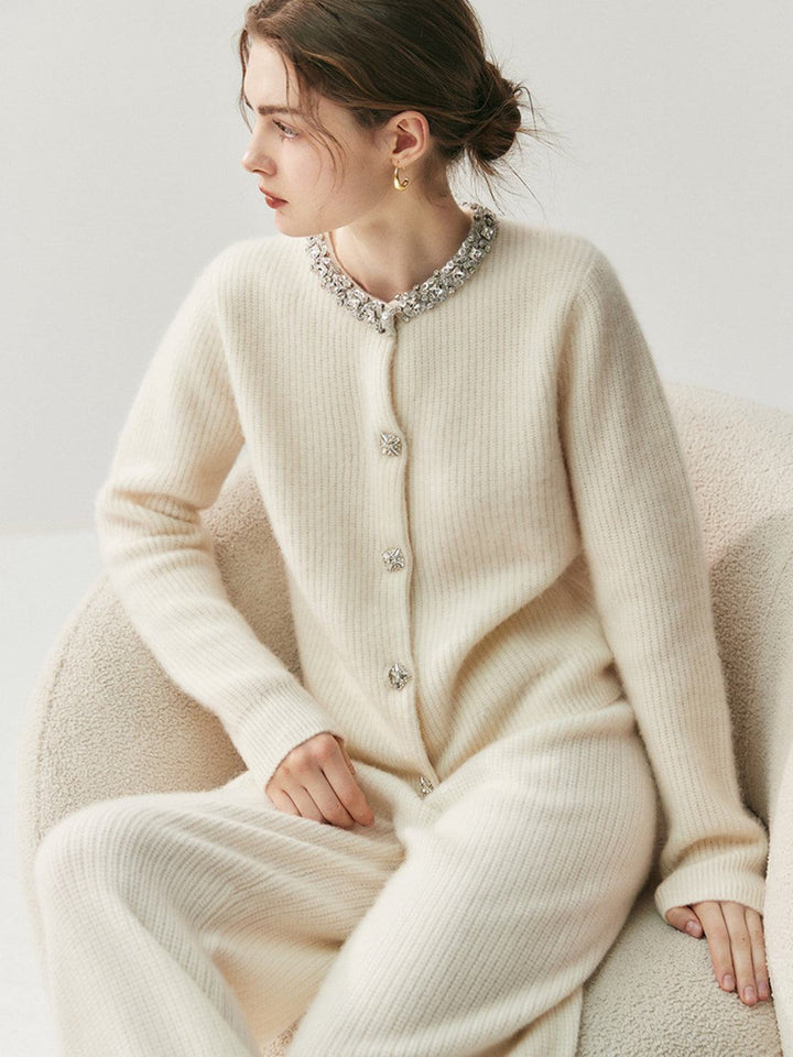 100% Alashan Cashmere Diamond-Collar Cardigan cream image 6 