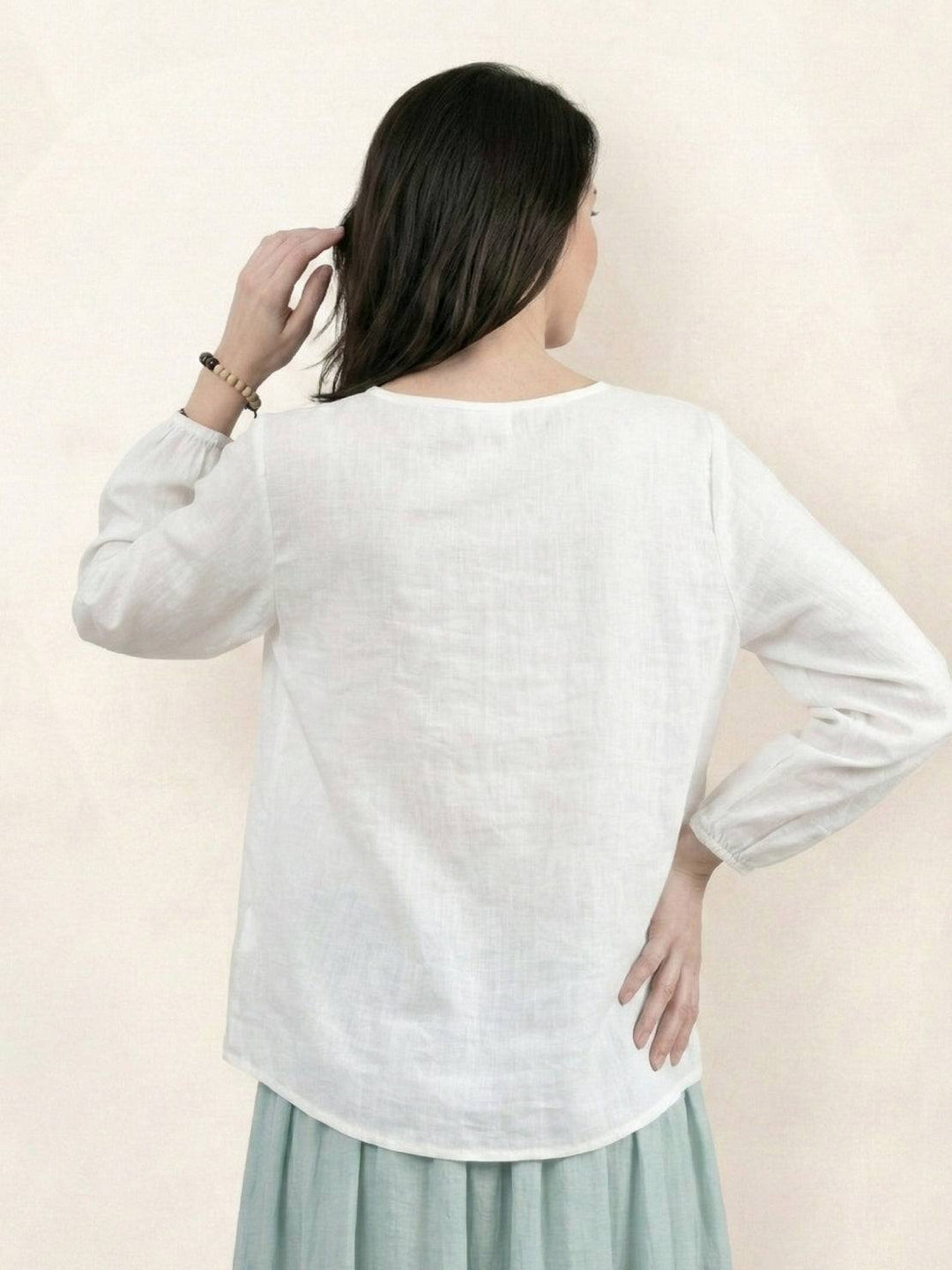 100% Cotton-Linen Embroidered Blouse white image 4 