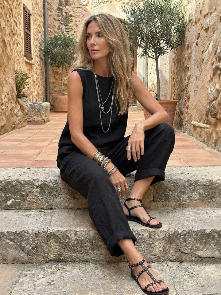 Textured Finish Sleeveless Two-Piece Set black image 2 