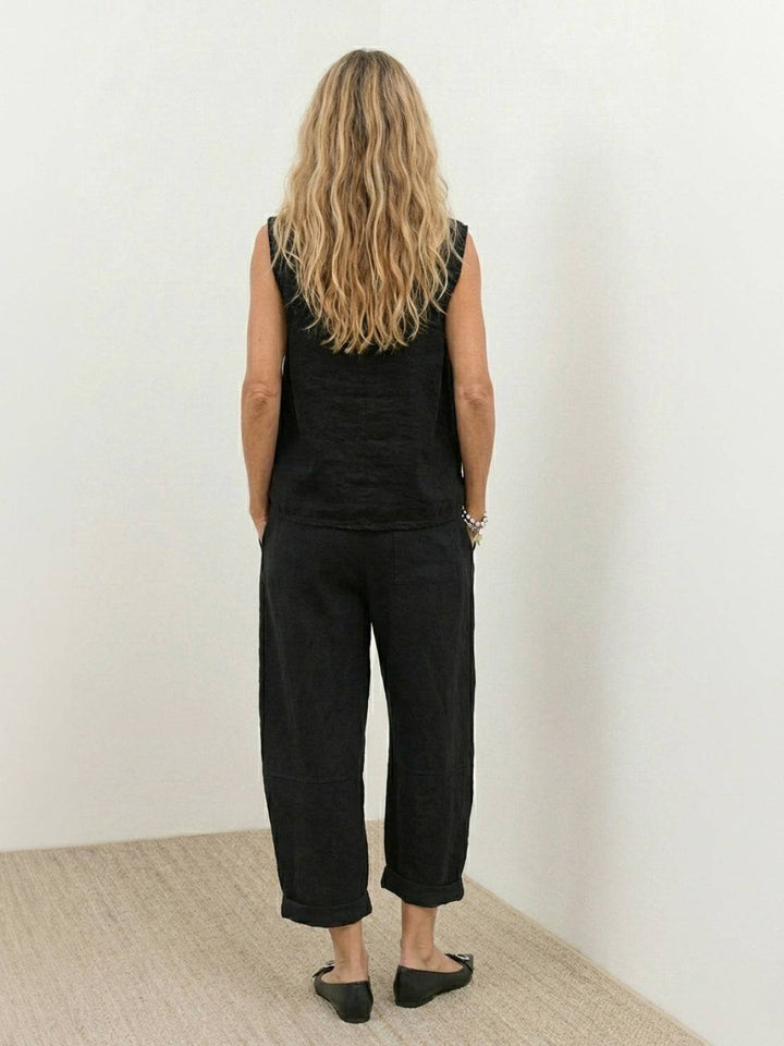 Textured Finish Sleeveless Two-Piece Set black image 4 