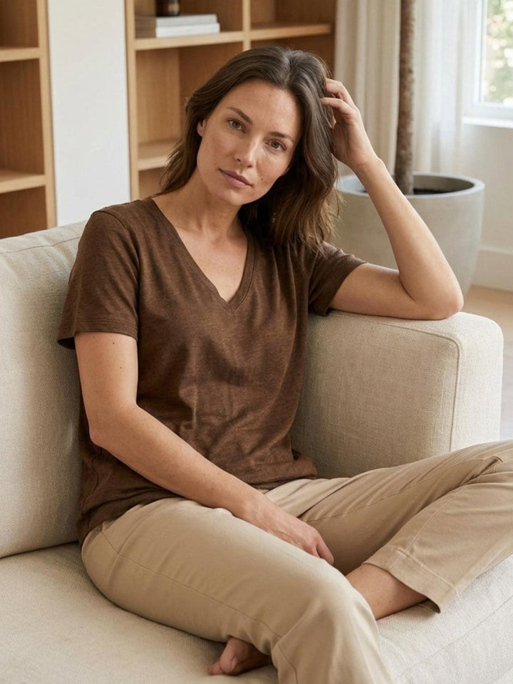Linen-Bamboo V-Neck Tee brown image 2 