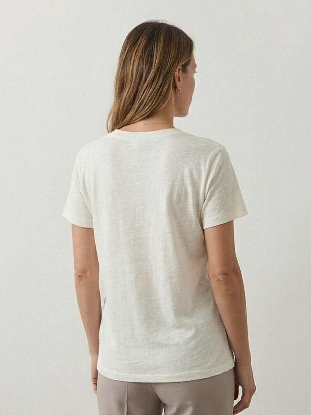 Linen-Bamboo V-Neck Tee white image 3 