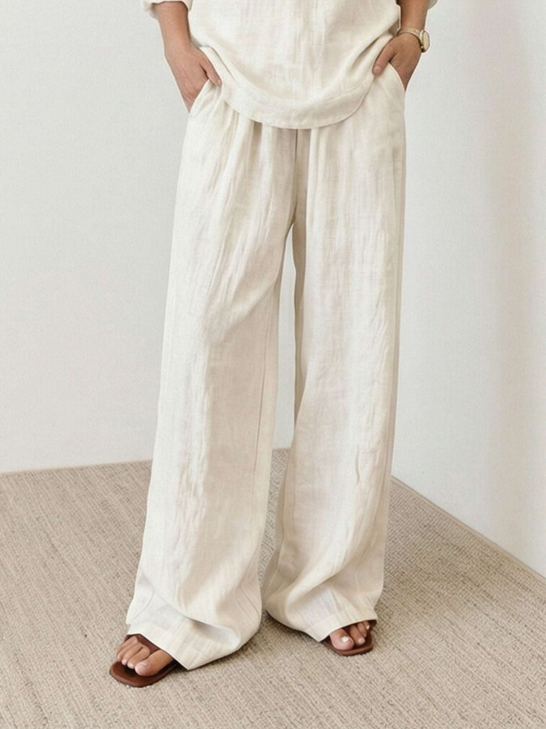 Oversized V-Neck Set white image 5 