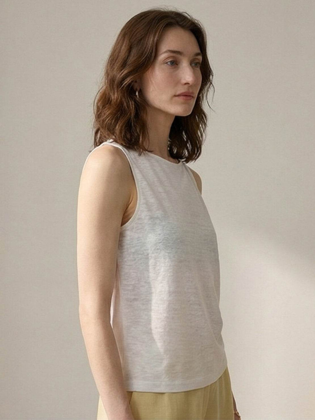 100% Linen Wide Neck Vest white image 4 
