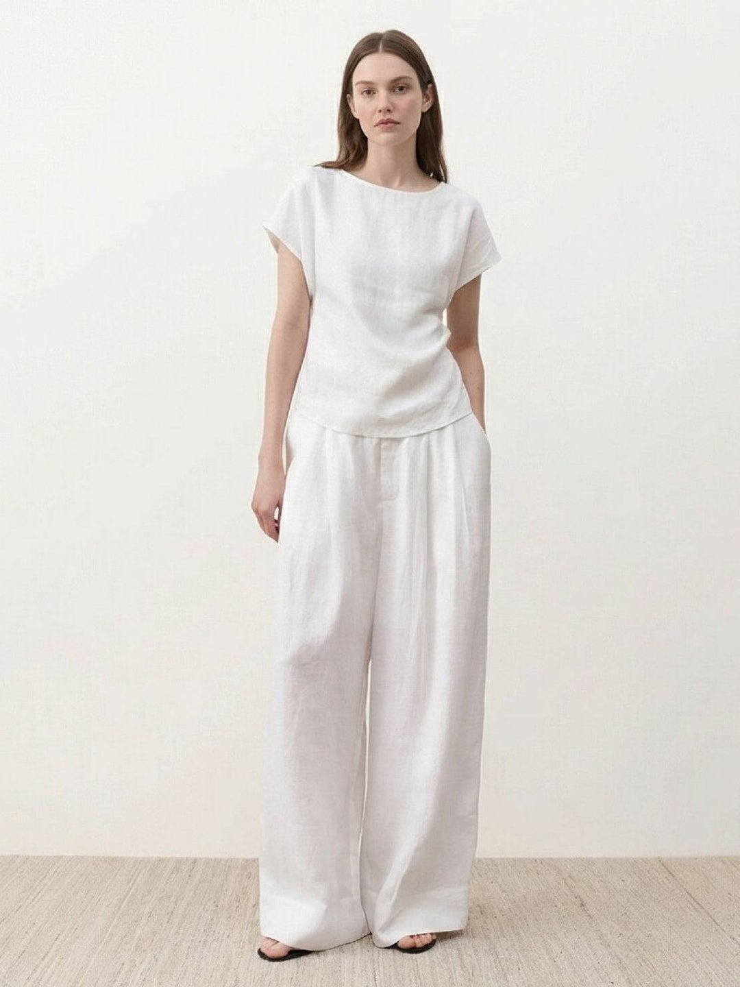 Linen-Bamboo Pleated Wide-Leg Pants white image 3 