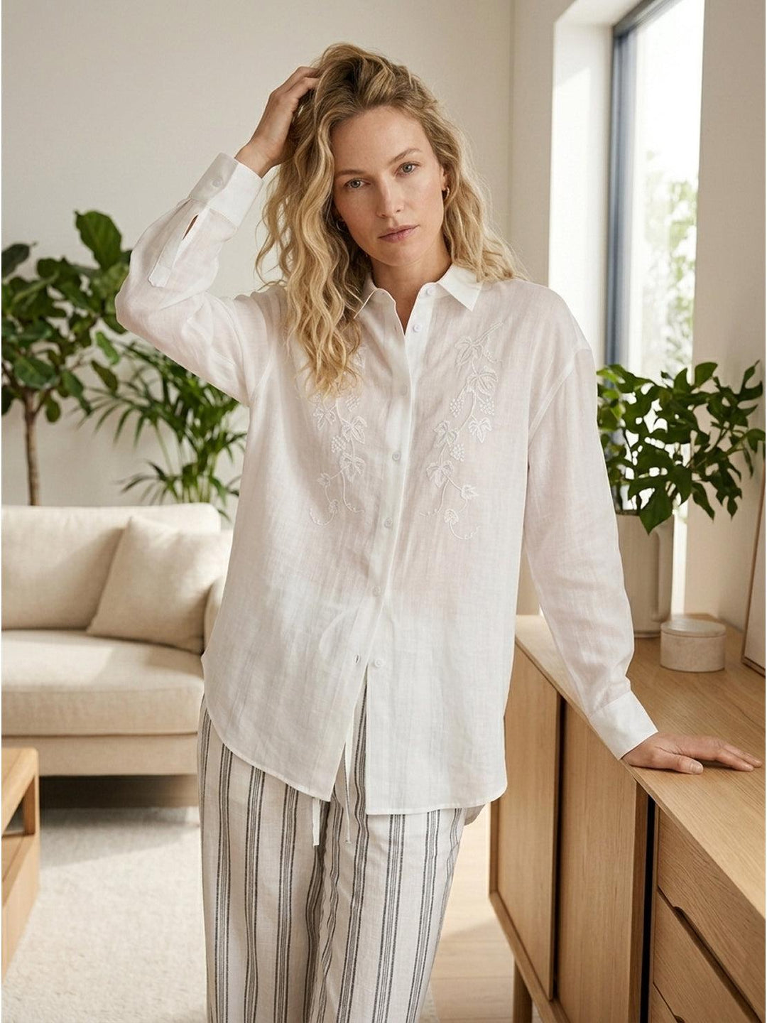 Ramie Linen-Lyocell Embroidered Shirt white image 2 