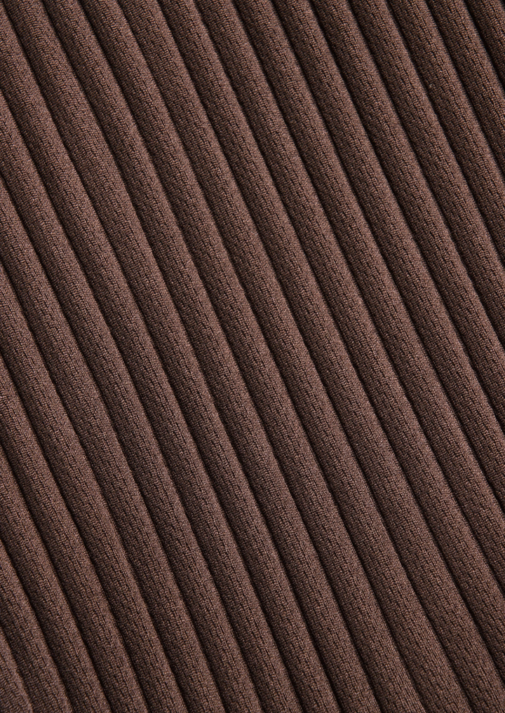 Pleated Summer Set coffee image 4 #color_coffee